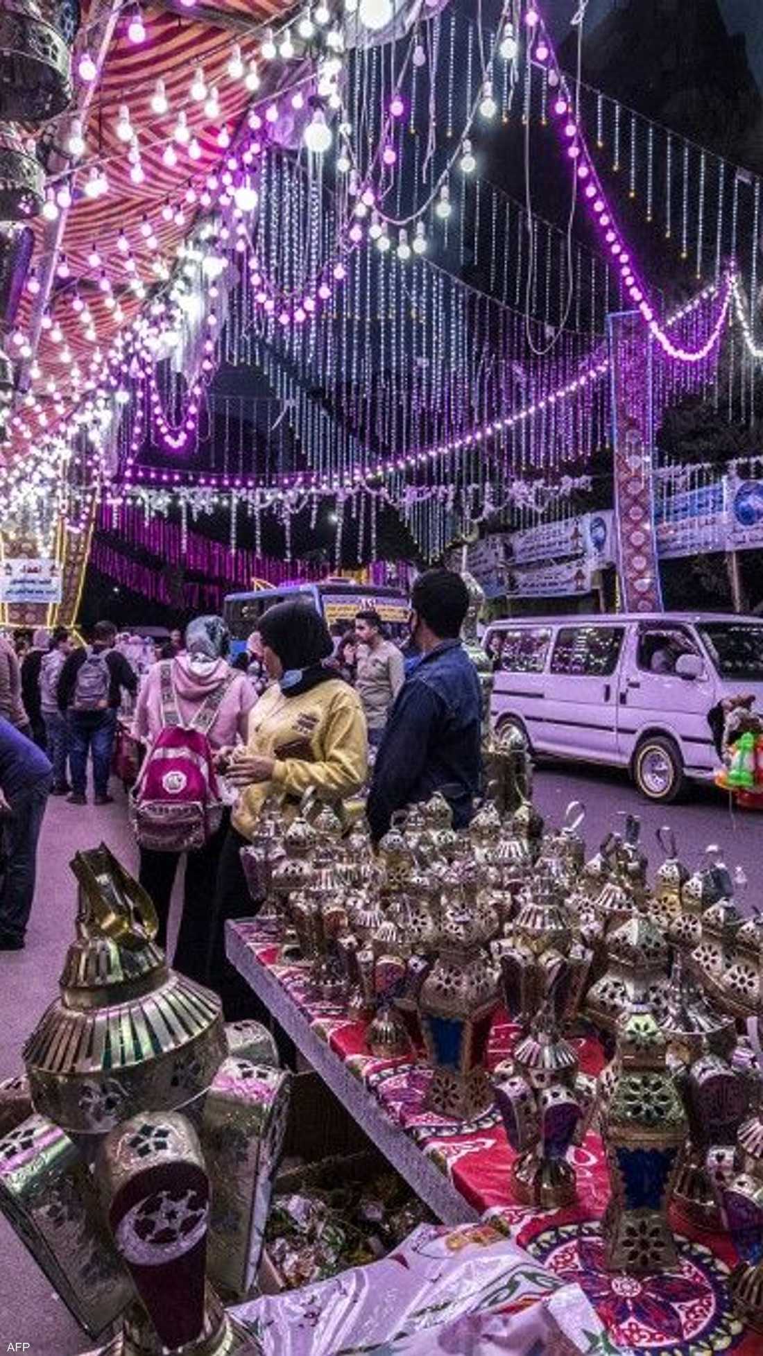 الفانوس أبرز ما يميز رمضان في مصر