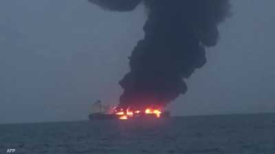 الناقلة المشتعلة في اليمن.. تحذيرات من "كارثة غير مسبوقة"