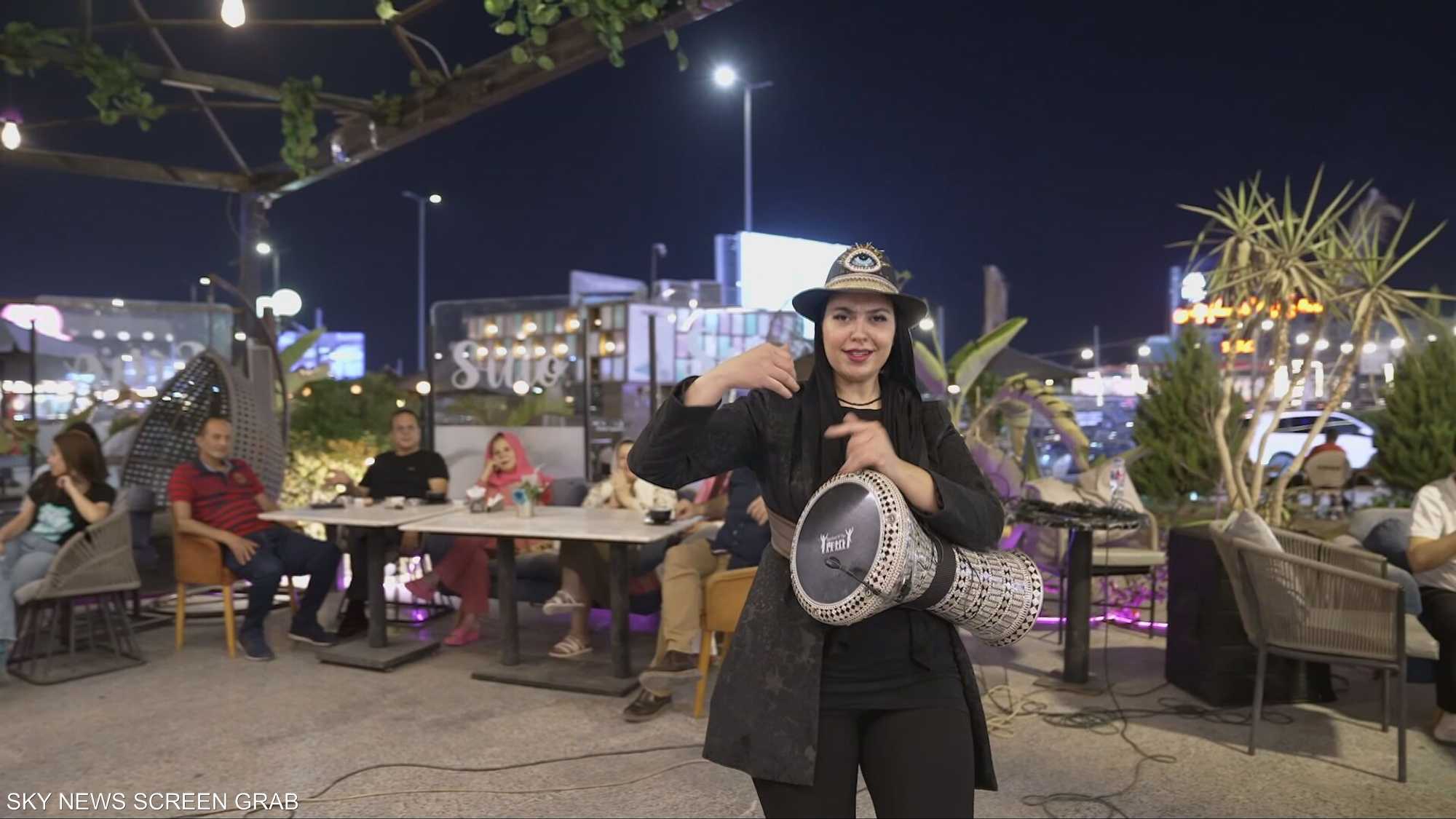 مروة صبحي تقتحم عالم الرجال وتختار الطبلة