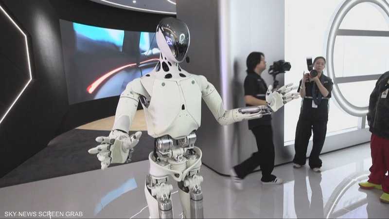 تطوير روبوت شبيه بالبشر.. لكن القدرة البدنية لا تزال محدودة