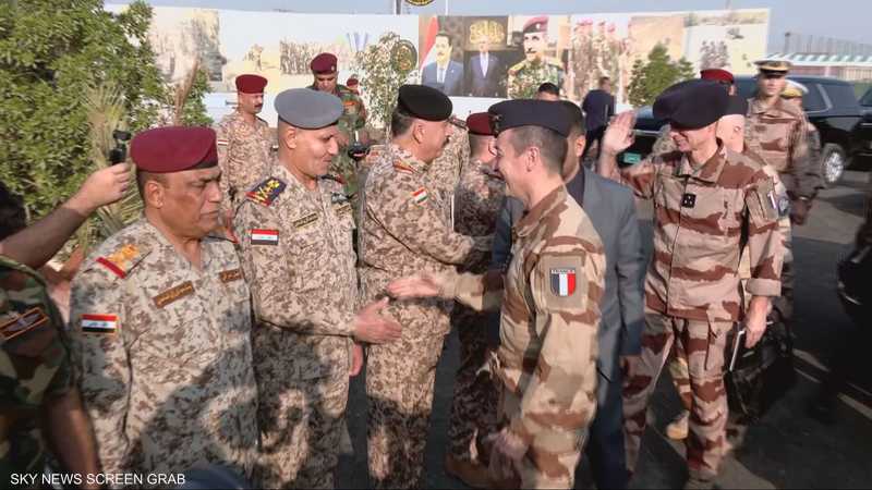 فرنسا تؤكد حرصها على سيادة العراق وتعميق التعاون العسكري معه
