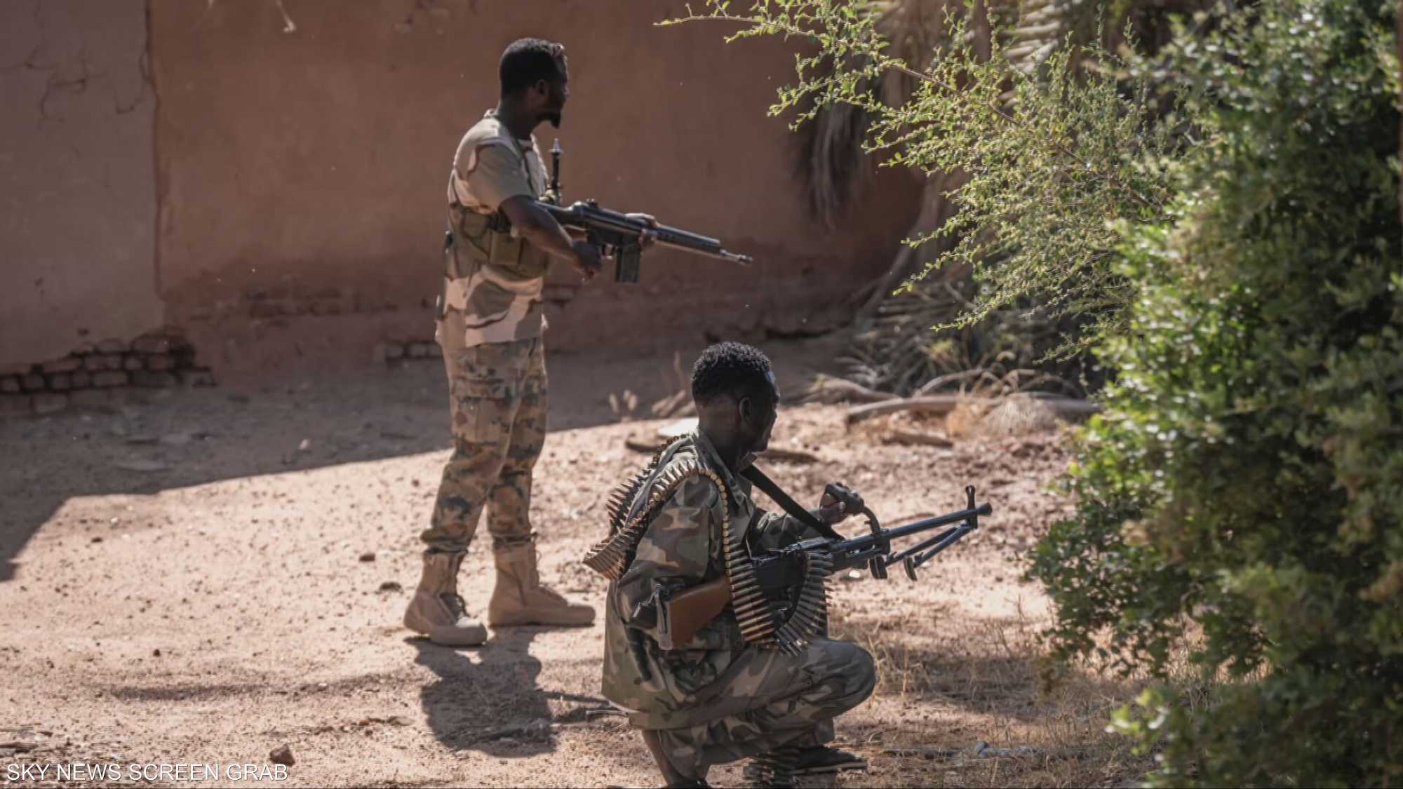 السودان.. من أطلق الرصاصة الأولى؟