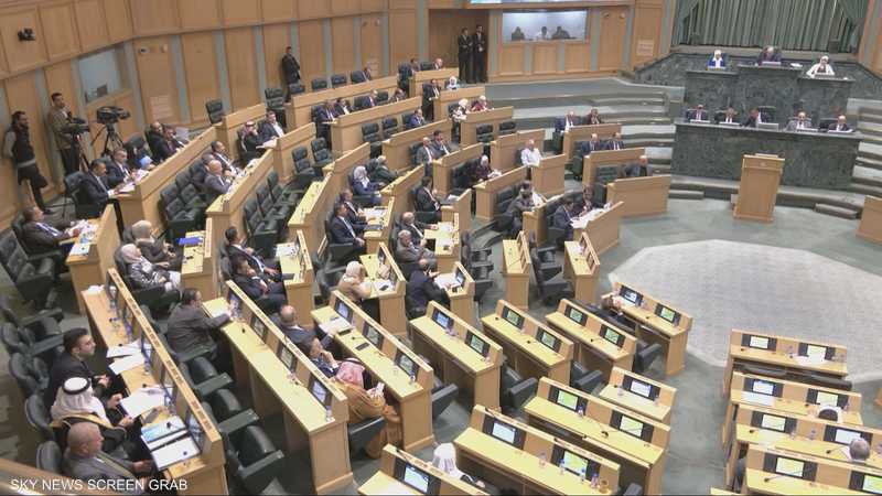 البرلمان الأردني يقرّ مشروع قانون خدمة العلم