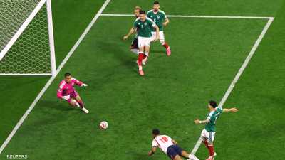 إنجلترا تهزم المكسيك وتبلغ ربع نهائي كأس العالم