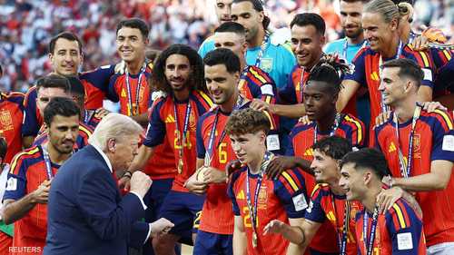 ترامب مع المنتخب الإسباني