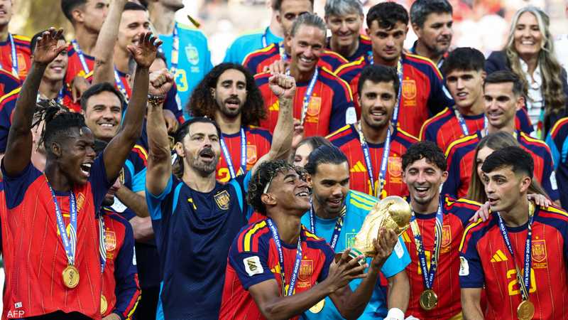 فرحة لاعبي إسبانيا بالفوز بكأس العالم