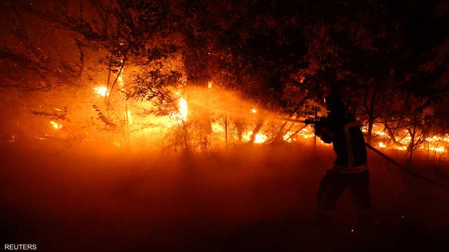 إجلاء نحو 40 ألف شخص بسبب حرائق الغابات في جنوب غرب فرنسا