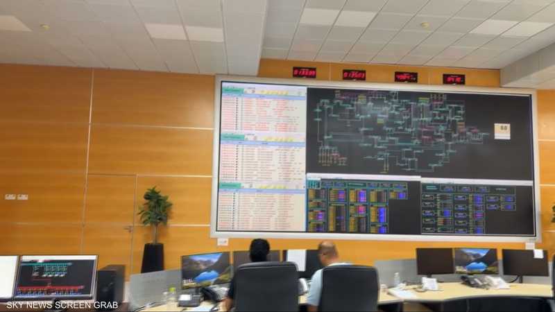 عودة الكهرباء تدريجيا إلى طرابلس بعد إظلام واسع