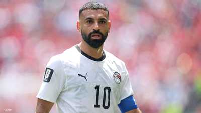 بشكتاش التركي يجمد مؤقتا مفاوضات ضم محمد صلاح